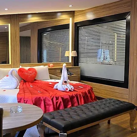 Otel Gumus Palace İstanbul