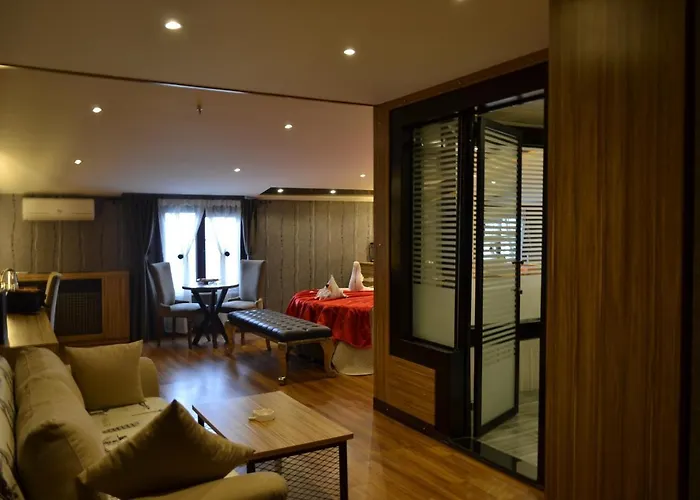 Gumus Palace Κωνσταντινούπολη