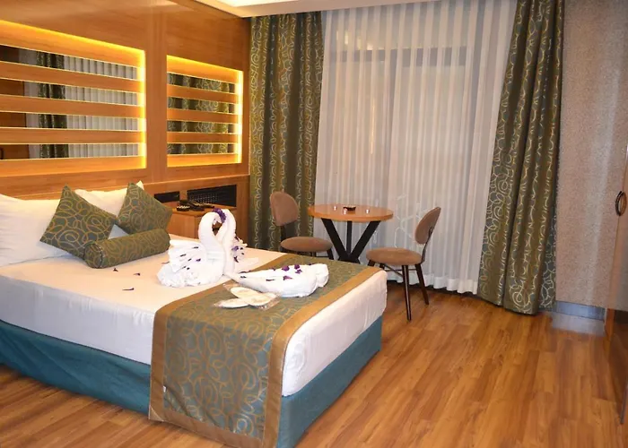 Ξενοδοχείο Gumus Palace